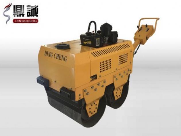 點(diǎn)擊查看詳細(xì)信息<br>標(biāo)題：DC-30C高配手扶式壓路機(jī) 閱讀次數(shù)：13667
